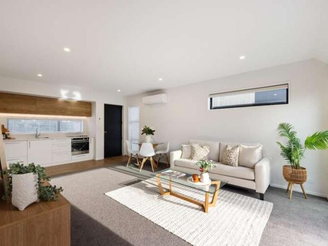 Townhouse for rent in Canterbury