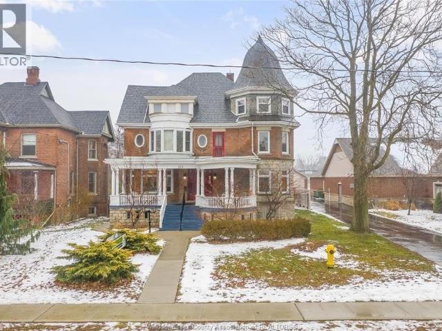 House for sale in Chatham–kent, Ontario