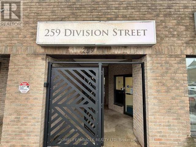 Commercial for rent in Cobourg, Ontario
