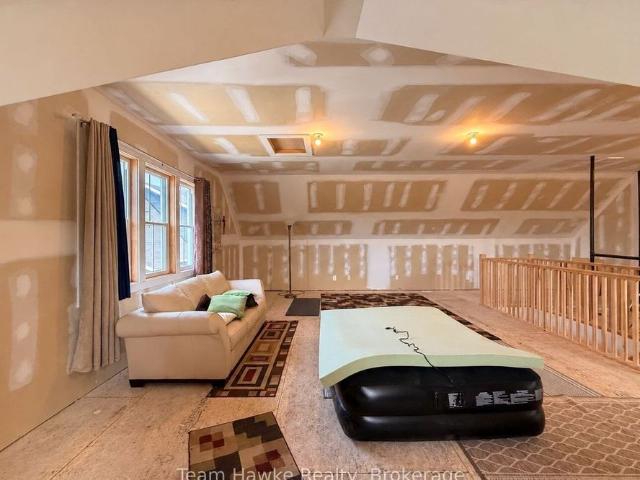 House for rent in Midland, Central Ontario