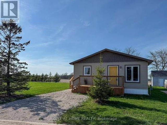House for sale in Enniskillen, Ontario