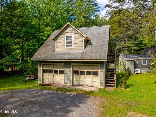 House for sale in Bearsville, New York