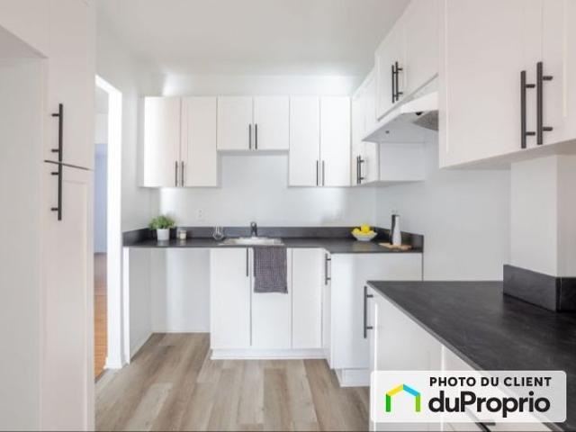 Apartment for rent in McMasterville, Montérégie