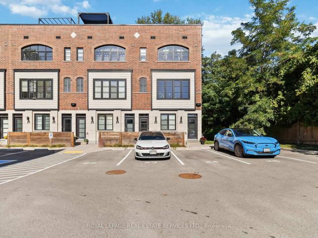 Condo for sale in Woburn, Ontario