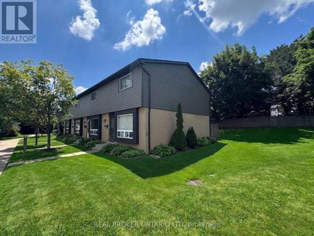 Townhouse for sale in London, Southwestern Ontario