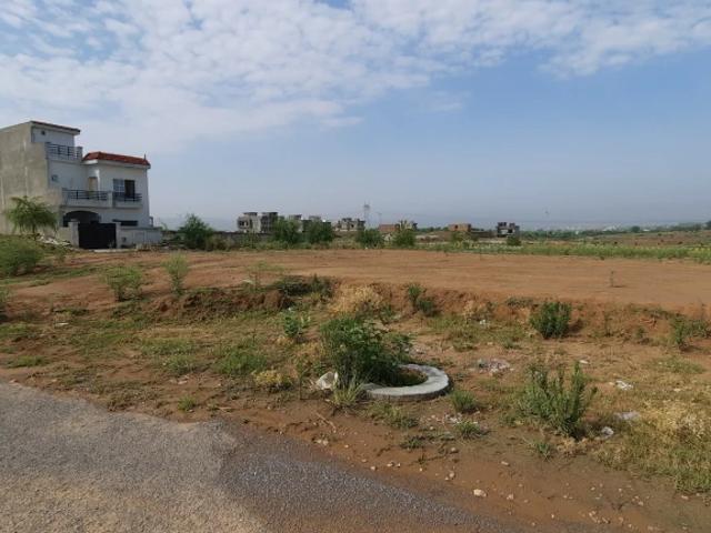 Land for sale in Islamabad