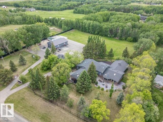 House for sale in Alberta