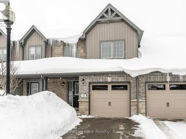 Townhouse for sale in Stratford, Ontario