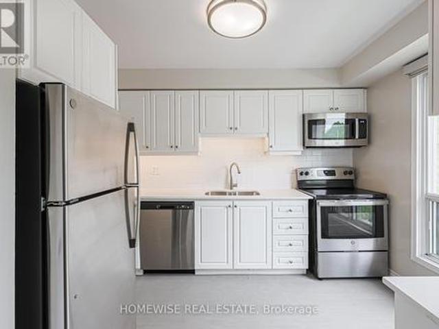 Townhouse for rent in Durham, Ontario