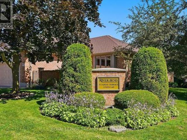 Townhouse for sale in Arva, Ontario