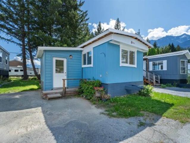 House for sale in Pemberton, British Columbia