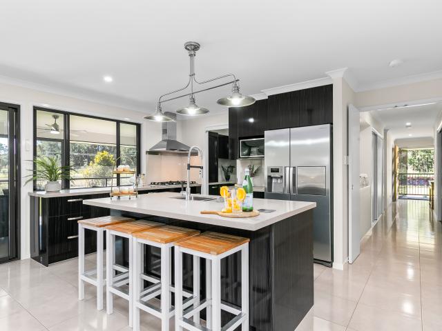 Cottage for sale in Toombul, Queensland