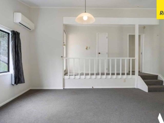 House for rent in Waitākere Ranges, Oratia