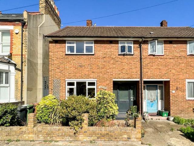House for rent in Dacre Park Estate, Greater London