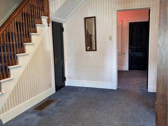 House for sale in Maryland, New York