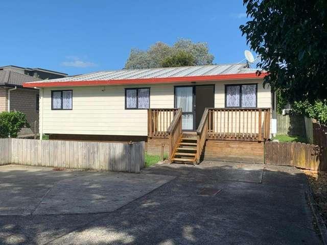 House for rent in Kelston