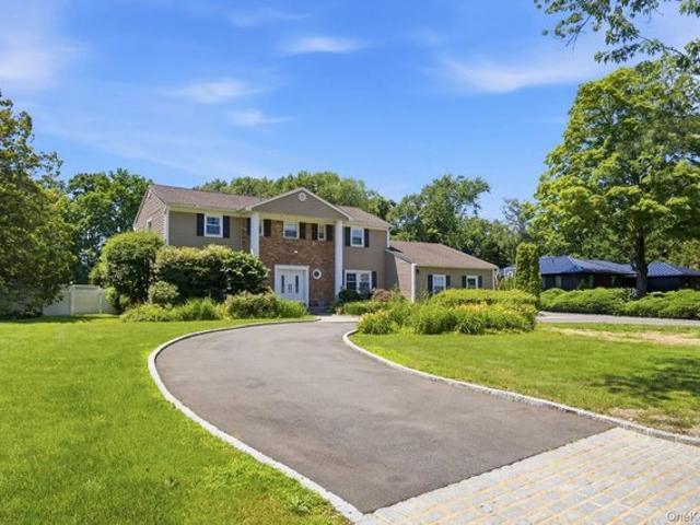 House for sale in Huntington, New York