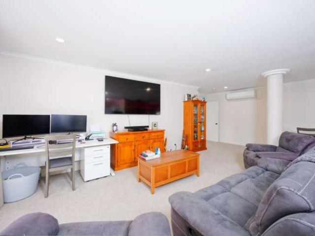 Property for sale in Marlborough