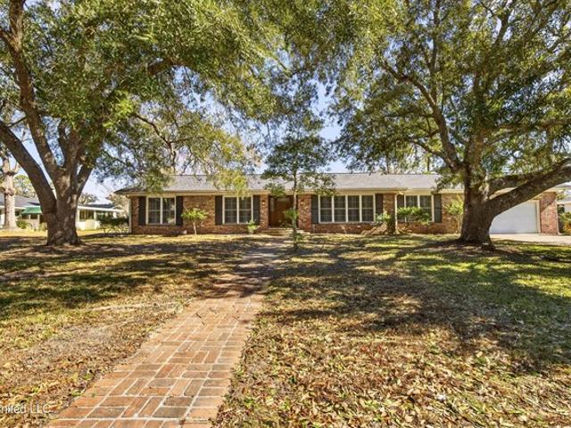 House for sale in Gulfport, Mississippi