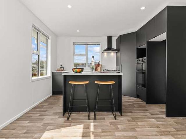 House for sale in Paparangi, Wellington