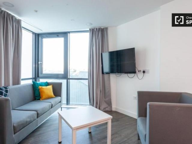 Apartment to rent in Bluebell, North Tipperary