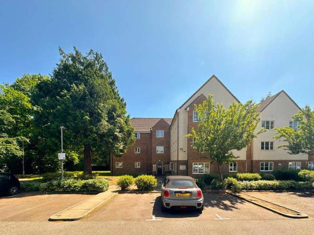 Flat for rent in North Watford