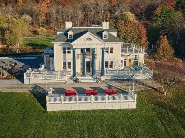 House for sale in Hyde Park, New York