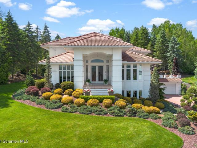 House for sale in Blakely, Pennsylvania