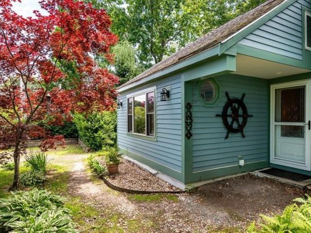 Condo for sale in New Hampshire