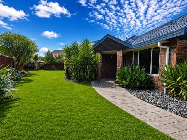 House for rent in Chaslands, Canterbury