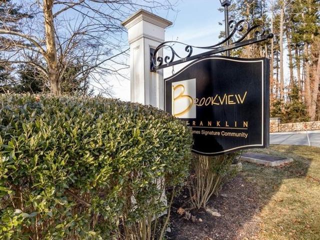 Condo for sale in Franklin, Massachusetts