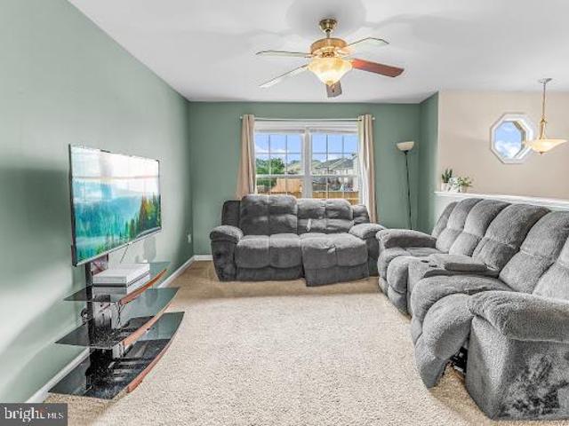 House for sale in Bunker Hill, West Virginia