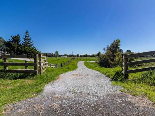 House for sale in Papakura