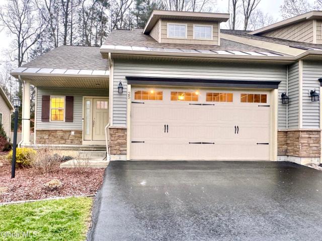Townhouse for sale in Delmar, New York