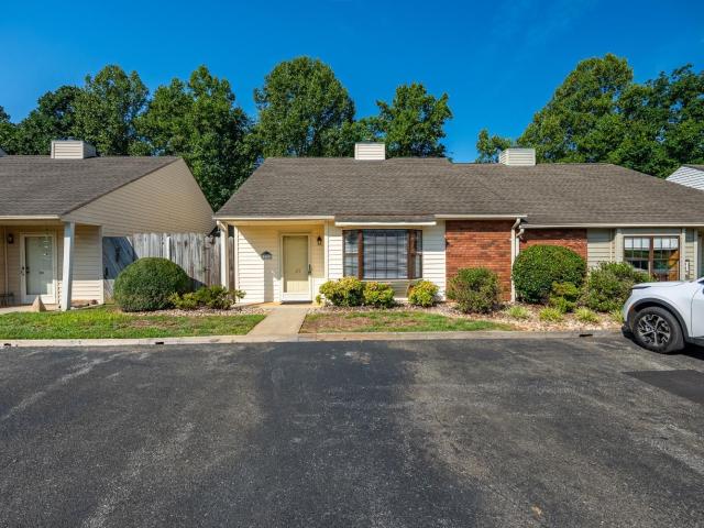 Townhouse for sale in Lynchburg