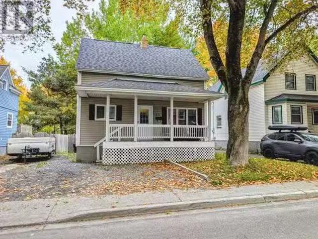 House for sale in Corner Brook, Newfoundland And Labrador