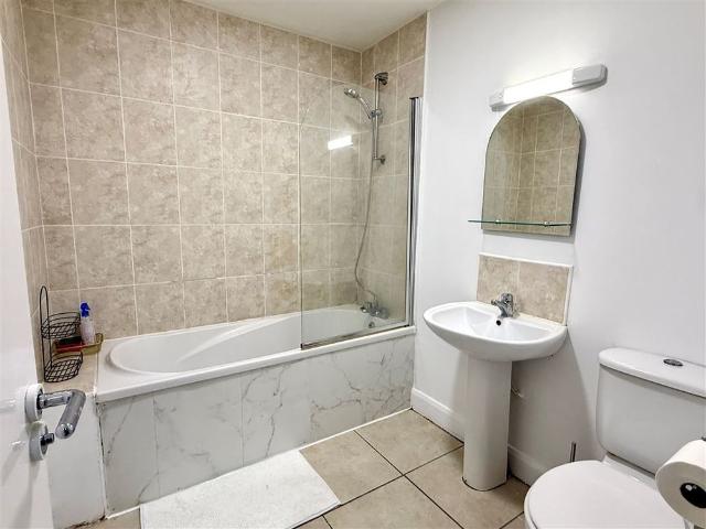 Apartment to rent in North Tipperary