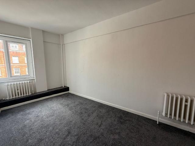Room for rent in Southgate, Greater London