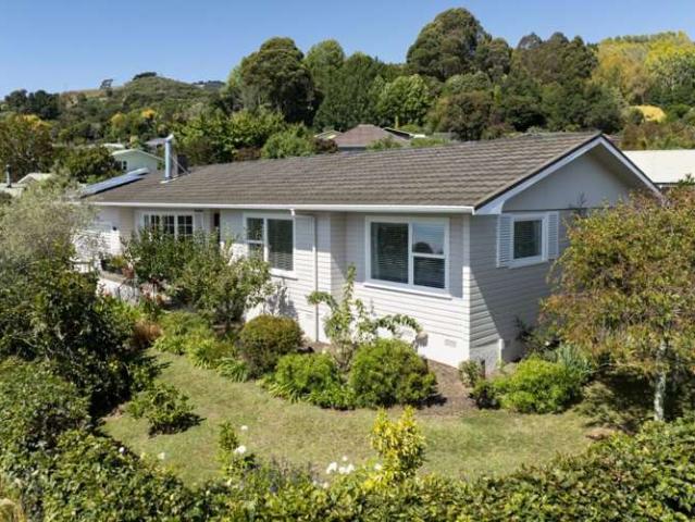 Property for sale in Cable Bay, Nelson Bays