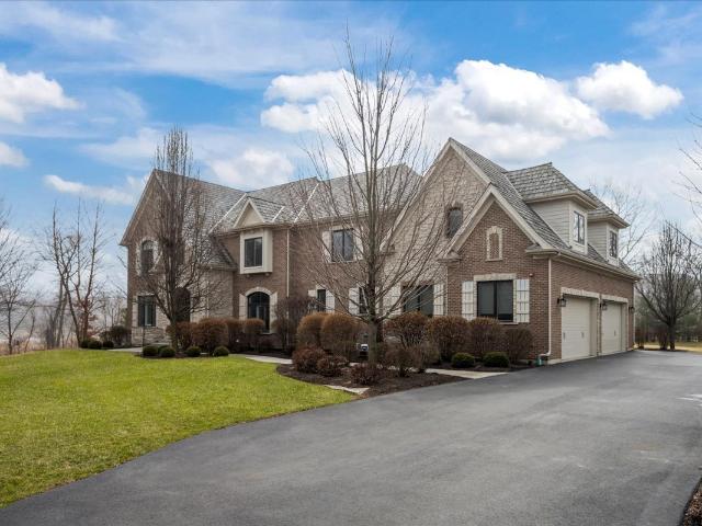 Property for sale in Lake Bluff, Illinois