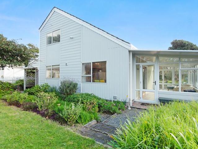 House for rent in Paraparaumu, Wellington