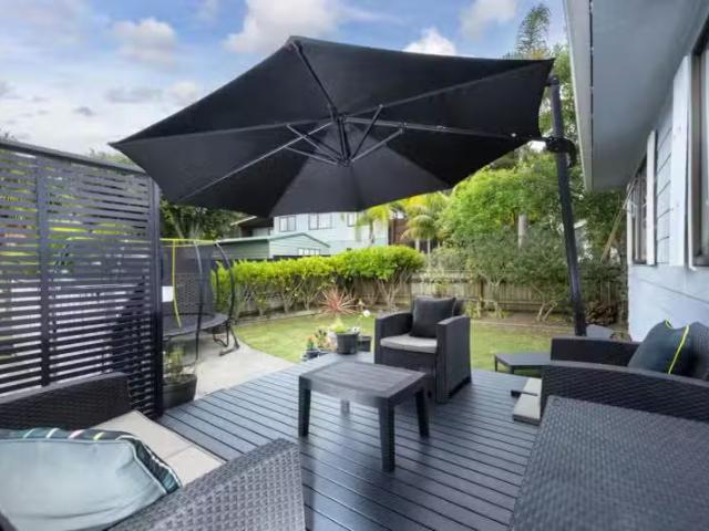 House for sale in Oratia, Oroua County