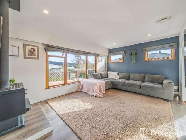 House for sale in Days Bay, Wellington