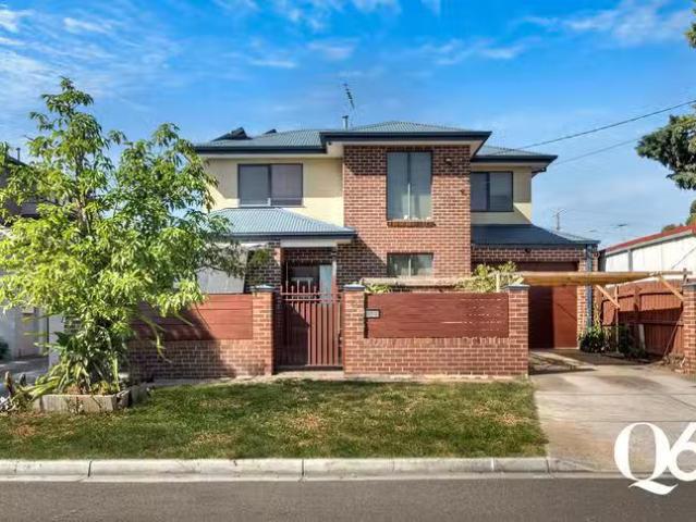 House for rent in Sunshine, Victoria