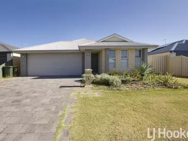 House for rent in Dudley Park