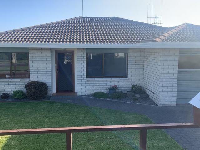 House for rent in Gate Pa, Bay Of Plenty