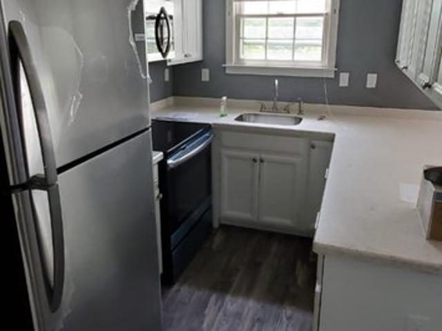 Townhouse for rent in Cos Cob, Connecticut