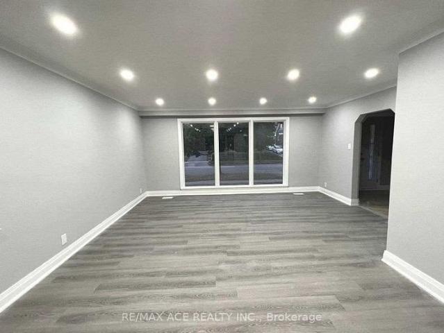 House for rent in Scarborough Centre, Toronto