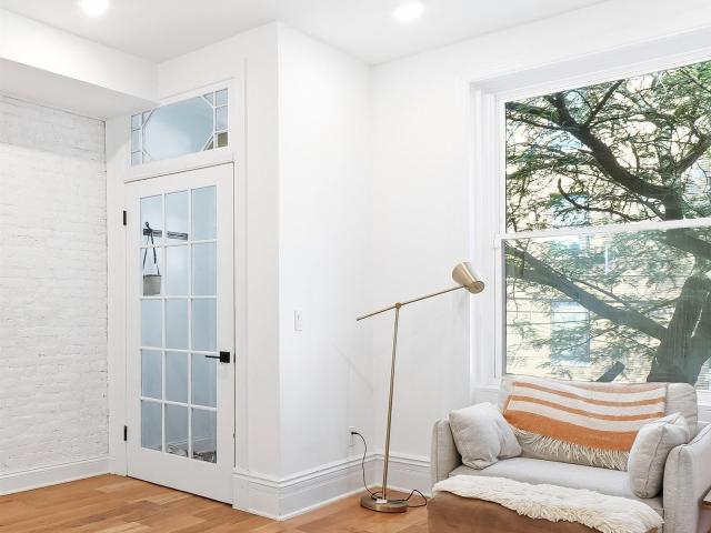 House for sale in Hudson, New Jersey