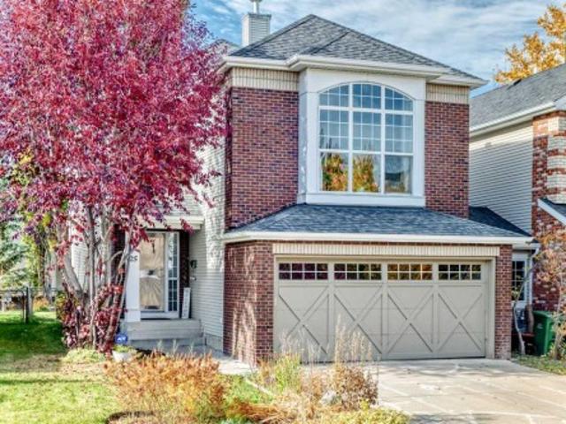 House for sale in Discovery Ridge, Calgary